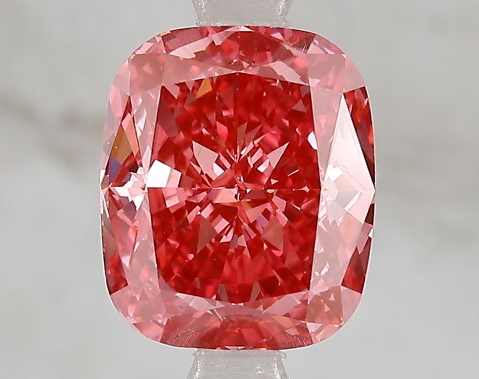 Lab-Grown Cushion Diamond - 3.05 Carats, Fancy Vivid Pink Color, VS1 Clarity - Certified by IGI - Report Number: LG671493403