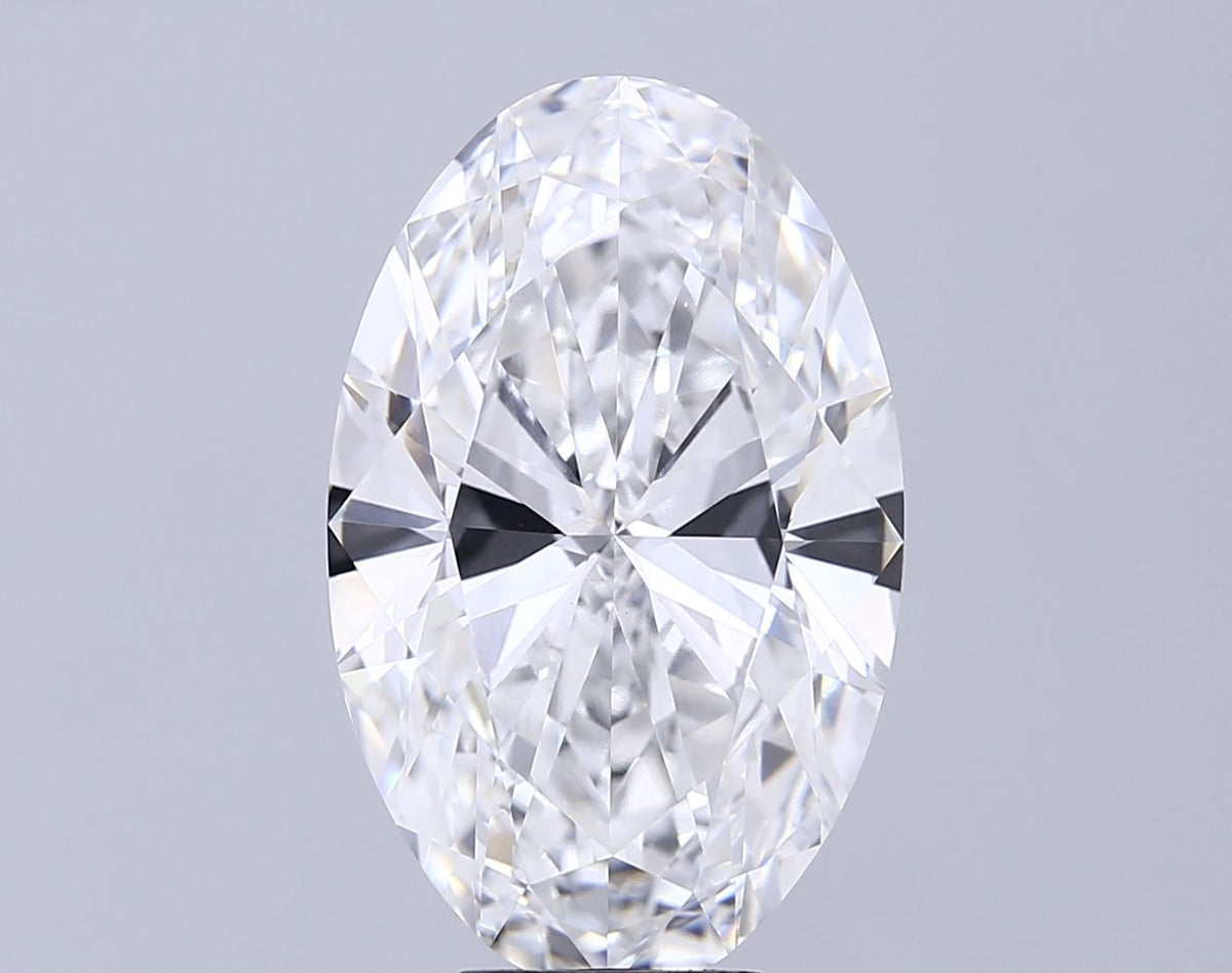 Lab-Grown Oval Diamond - 8.01 Carats, E Color, VS1 Clarity - Certified by IGI - Report Number: LG680513415