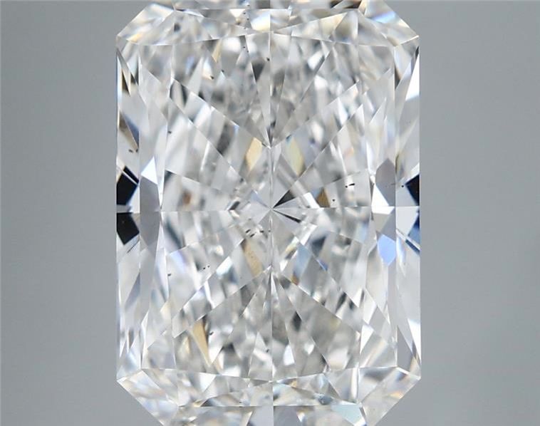 Lab-Grown Radiant Diamond - 5.1 Carats, F Color, VS2 Clarity - Certified by IGI - Report Number: LG683595391