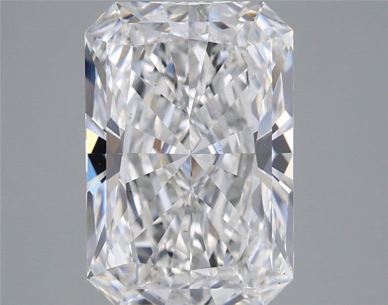 Lab-Grown Radiant Diamond - 3.57 Carats, F Color, VS1 Clarity - Certified by IGI - Report Number: LG671408295