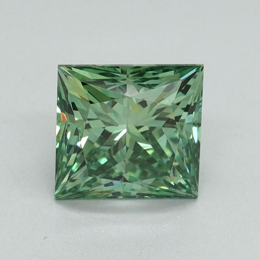 Lab-Grown Princess Diamond - 1.51 Carats, Fancy Vivid Green Color, VVS2 Clarity - Certified by IGI - Report Number: LG644491288