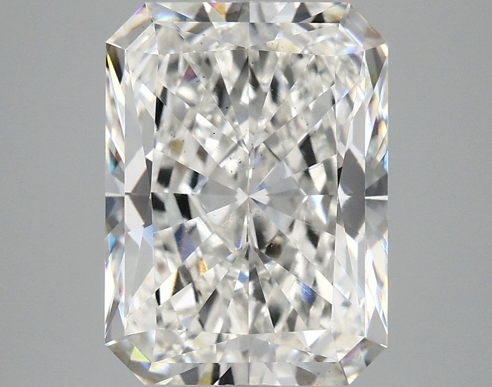 Lab-Grown Radiant Diamond - 4.73 Carats, F Color, VS2 Clarity - Certified by IGI - Report Number: LG706569766