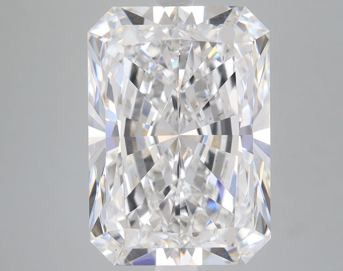 Lab-Grown Radiant Diamond - 7.47 Carats, F Color, VS2 Clarity - Certified by IGI - Report Number: LG585390260
