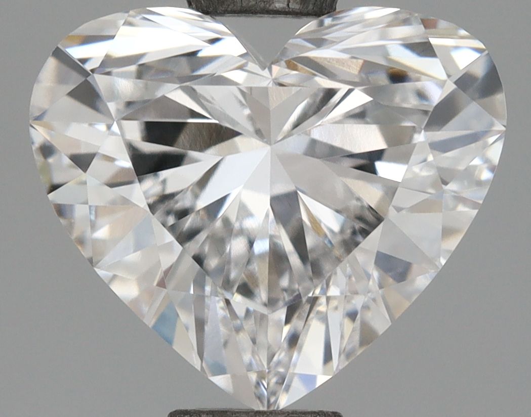 Lab-Grown Heart Diamond - 1.56 Carats, D Color, VVS2 Clarity - Certified by IGI - Report Number: LG692554293