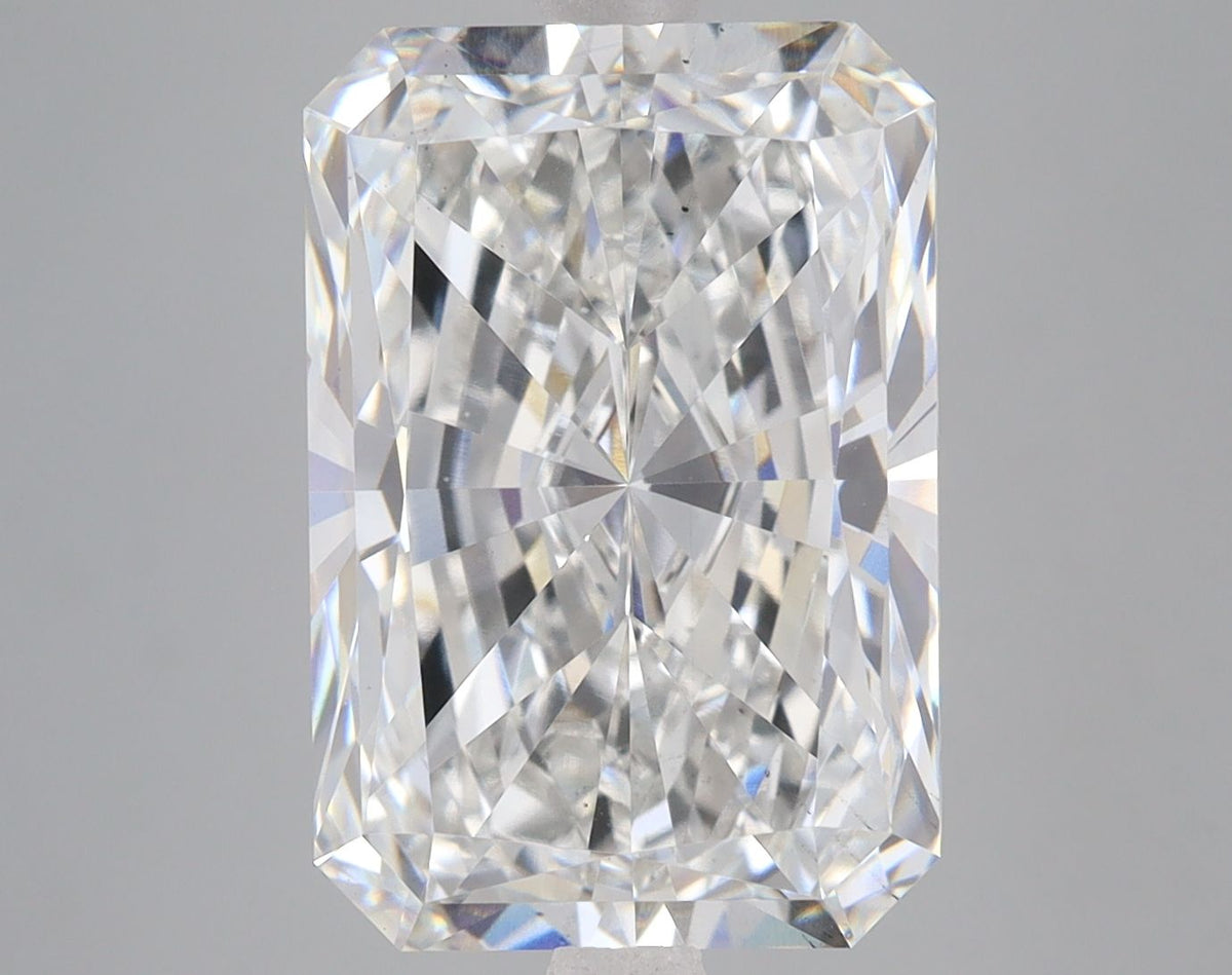 Lab-Grown Radiant Diamond - 8.07 Carats, F Color, VS2 Clarity - Certified by IGI - Report Number: LG634488852