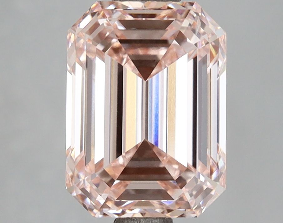 Lab-Grown Emerald Diamond - 3.01 Carats, Fancy Intense Pink Color, VS2 Clarity - Certified by IGI - Report Number: LG670472947