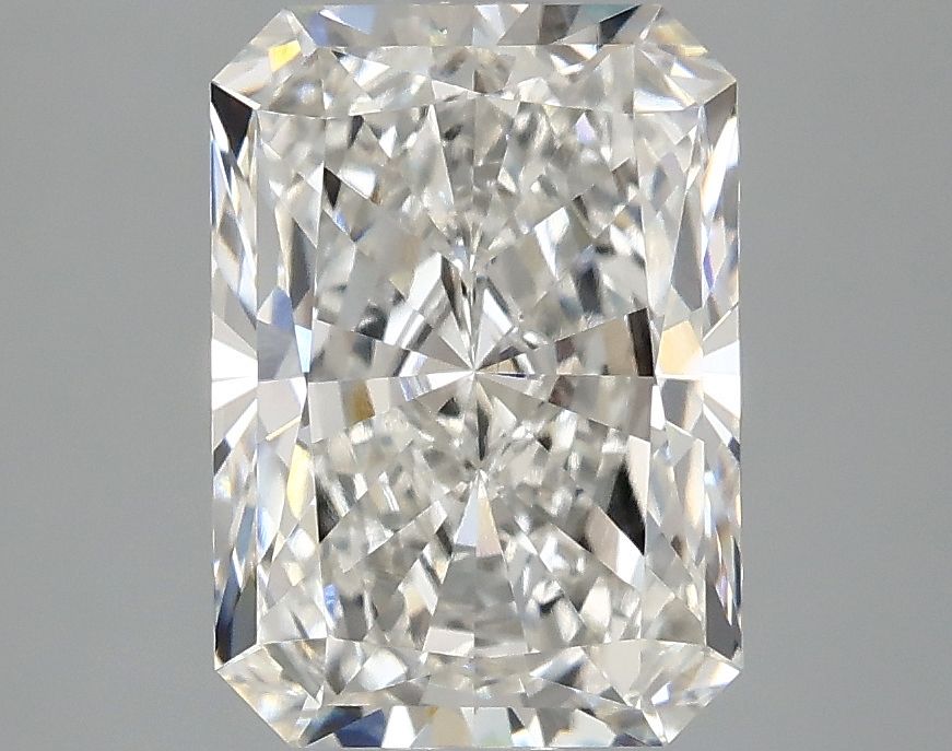 Lab-Grown Radiant Diamond - 3.01 Carats, F Color, VVS2 Clarity - Certified by IGI - Report Number: LG670432777