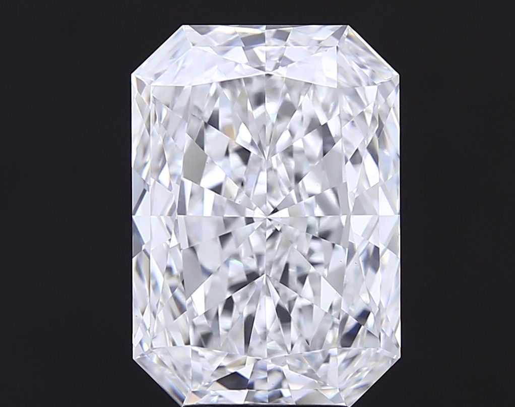 Lab-Grown Radiant Diamond - 6.51 Carats, F Color, VS1 Clarity - Certified by IGI - Report Number: LG708573086