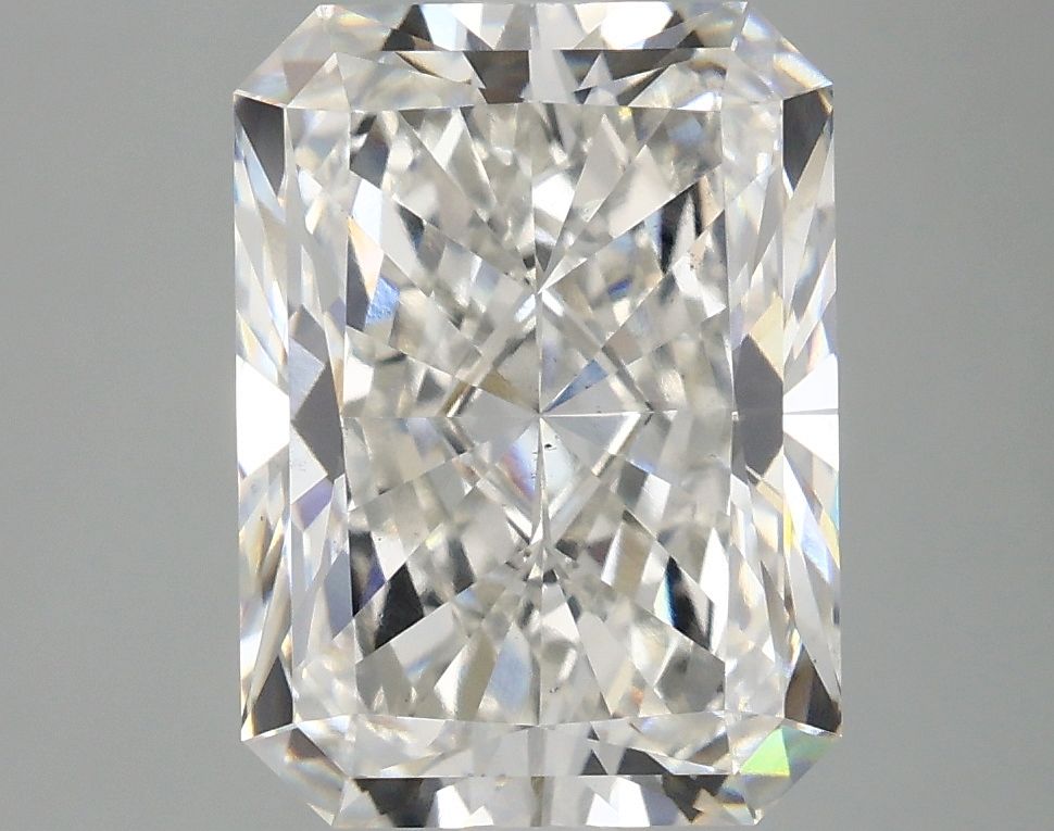 Lab-Grown Radiant Diamond - 4.07 Carats, F Color, VS2 Clarity - Certified by IGI - Report Number: LG690501805