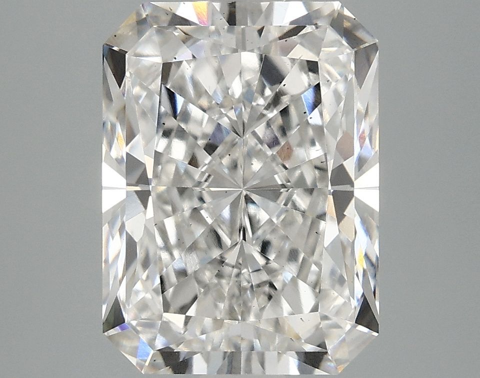 Lab-Grown Radiant Diamond - 4.02 Carats, F Color, VS2 Clarity - Certified by IGI - Report Number: LG692501660