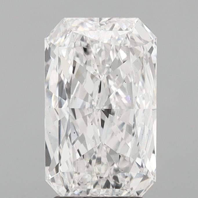 Lab-Grown Radiant Diamond - 2.53 Carats, E Color, VS2 Clarity - Certified by IGI - Report Number: LG717585346