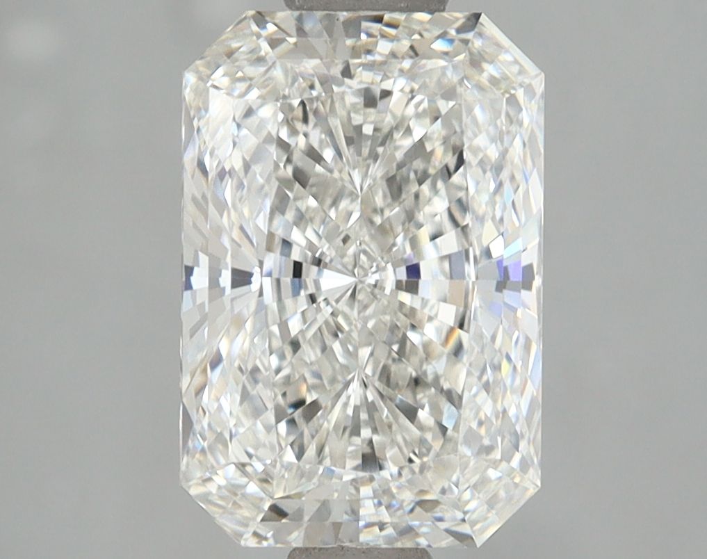 Lab-Grown Radiant Diamond - 2.58 Carats, F Color, VVS2 Clarity - Certified by IGI - Report Number: LG670473413