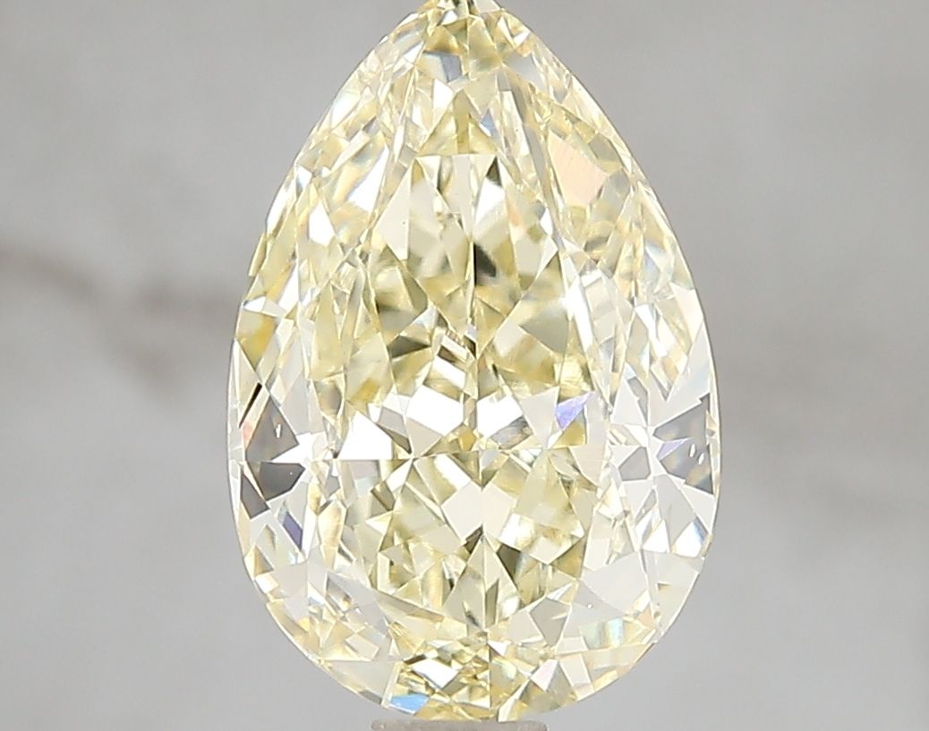 Lab-Grown Oval Diamond - 4.55 Carats, Fancy Vivid Pink Color, VS2 Clarity - Certified by IGI - Report Number: LG671493412