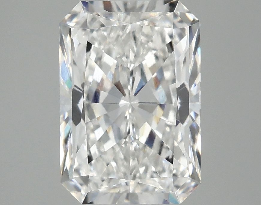 Lab-Grown Radiant Diamond - 2.96 Carats, F Color, VVS2 Clarity - Certified by IGI - Report Number: LG690506247