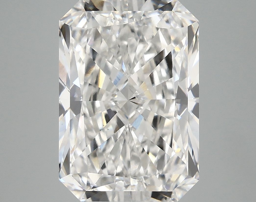 Lab-Grown Radiant Diamond - 5.06 Carats, F Color, VS2 Clarity - Certified by IGI - Report Number: LG706548167