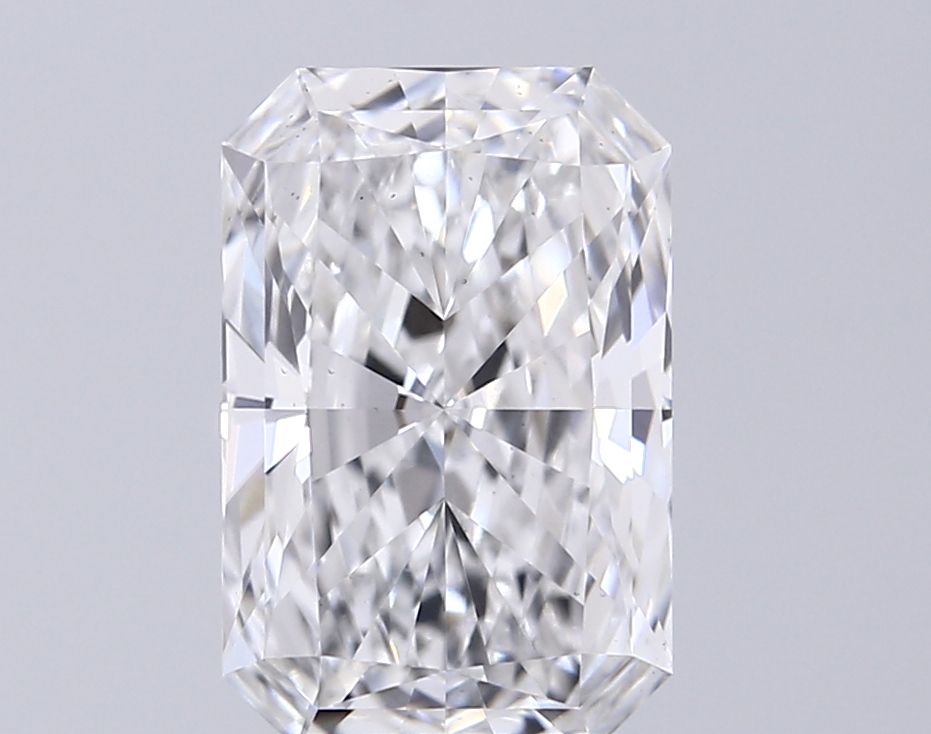 Lab-Grown Radiant Diamond - 2.57 Carats, E Color, VS2 Clarity - Certified by IGI - Report Number: LG687578336