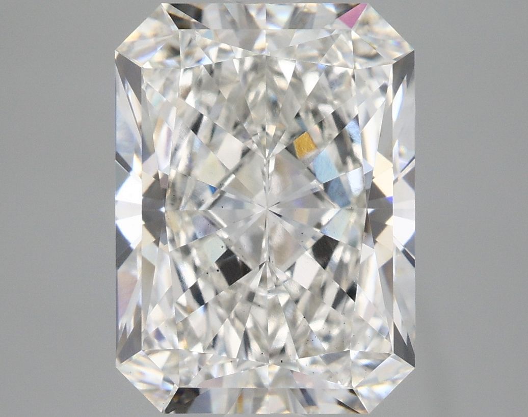 Lab-Grown Radiant Diamond - 4.72 Carats, F Color, VS2 Clarity - Certified by IGI - Report Number: LG655438545