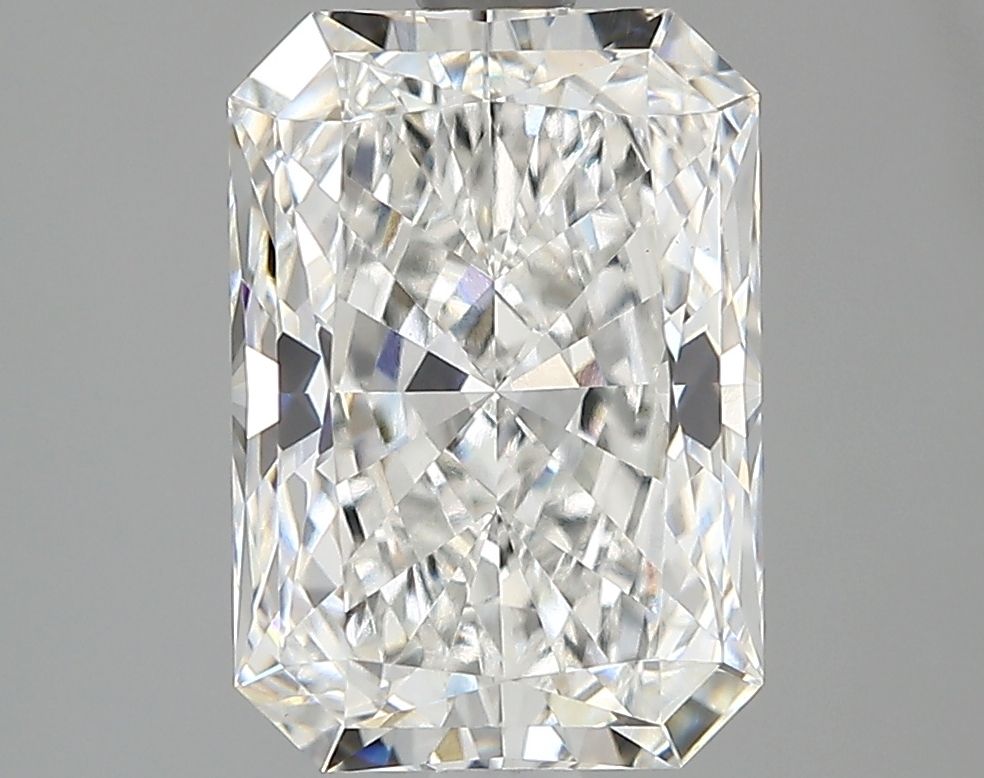 Lab-Grown Radiant Diamond - 2.52 Carats, F Color, VVS2 Clarity - Certified by IGI - Report Number: LG702506095