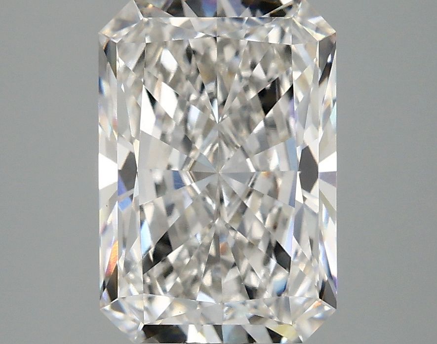 Lab-Grown Radiant Diamond - 3.08 Carats, F Color, VVS2 Clarity - Certified by IGI - Report Number: LG671478557