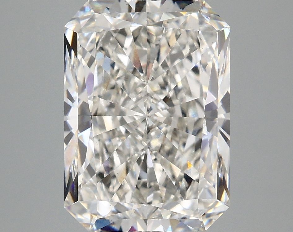 Lab-Grown Radiant Diamond - 4.09 Carats, F Color, VS2 Clarity - Certified by IGI - Report Number: LG671467408