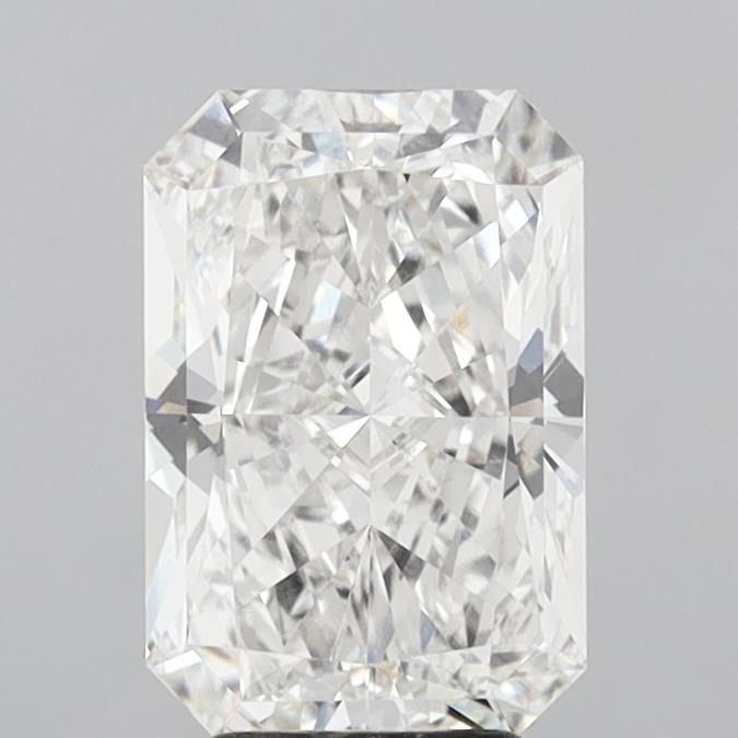 Lab-Grown Radiant Diamond - 4.0 Carats, F Color, VVS2 Clarity - Certified by IGI - Report Number: LG714502078