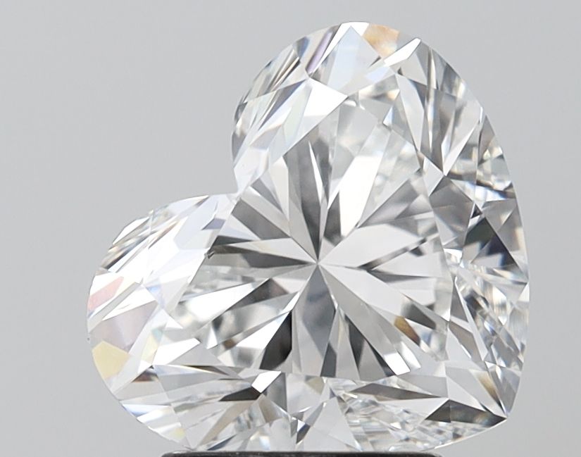 Lab-Grown Heart Diamond - 3.0 Carats, F Color, VS1 Clarity - Certified by IGI - Report Number: LG680505400