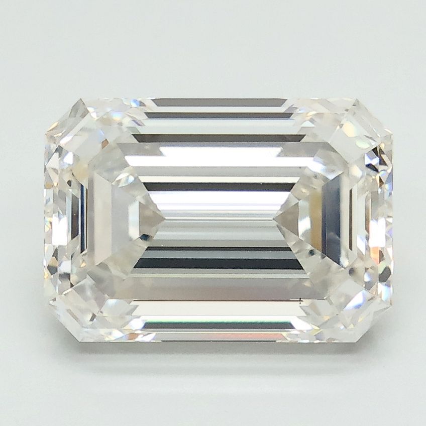 Lab-Grown Emerald Diamond - 4.1 Carats, F Color, VS1 Clarity - Certified by IGI - Report Number: LG674532242