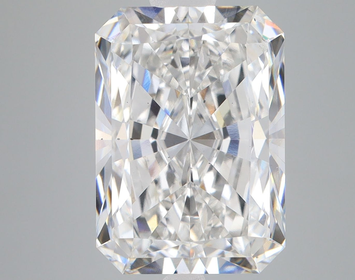 Lab-Grown Radiant Diamond - 8.29 Carats, F Color, VS2 Clarity - Certified by IGI - Report Number: LG595396363