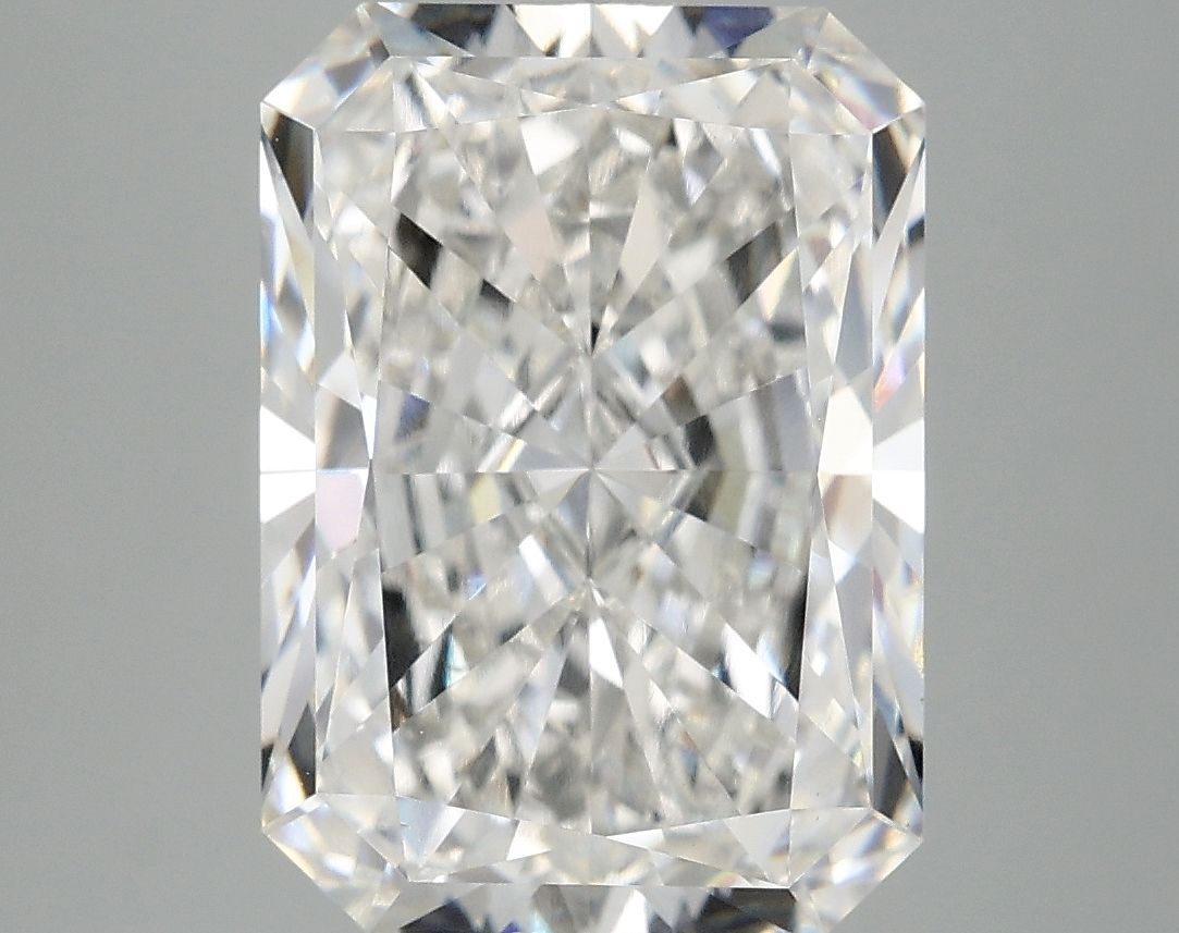 Lab-Grown Radiant Diamond - 6.2 Carats, F Color, VS1 Clarity - Certified by IGI - Report Number: LG707513245