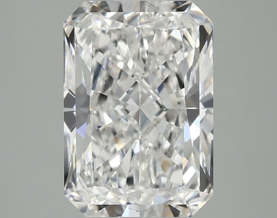 Lab-Grown Radiant Diamond - 3.01 Carats, F Color, VS2 Clarity - Certified by IGI - Report Number: LG692514511