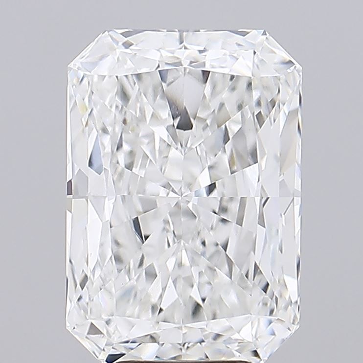 Lab-Grown Radiant Diamond - 7.04 Carats, E Color, VVS2 Clarity - Certified by IGI - Report Number: LG714504044