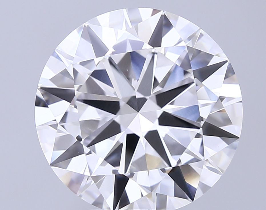 Lab-Grown Round Diamond - 8.01 Carats, E Color, VVS2 Clarity - Certified by IGI - Report Number: LG707530266