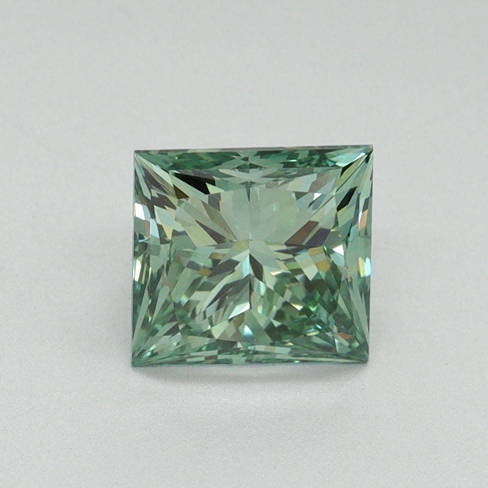 Lab-Grown Princess Diamond - 1.59 Carats, Fancy Vivid Green Color, VVS2 Clarity - Certified by IGI - Report Number: LG644444283