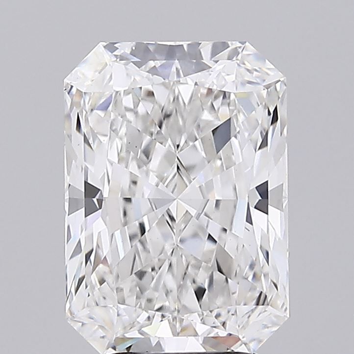 Lab-Grown Radiant Diamond - 3.55 Carats, E Color, VS1 Clarity - Certified by IGI - Report Number: LG715518532