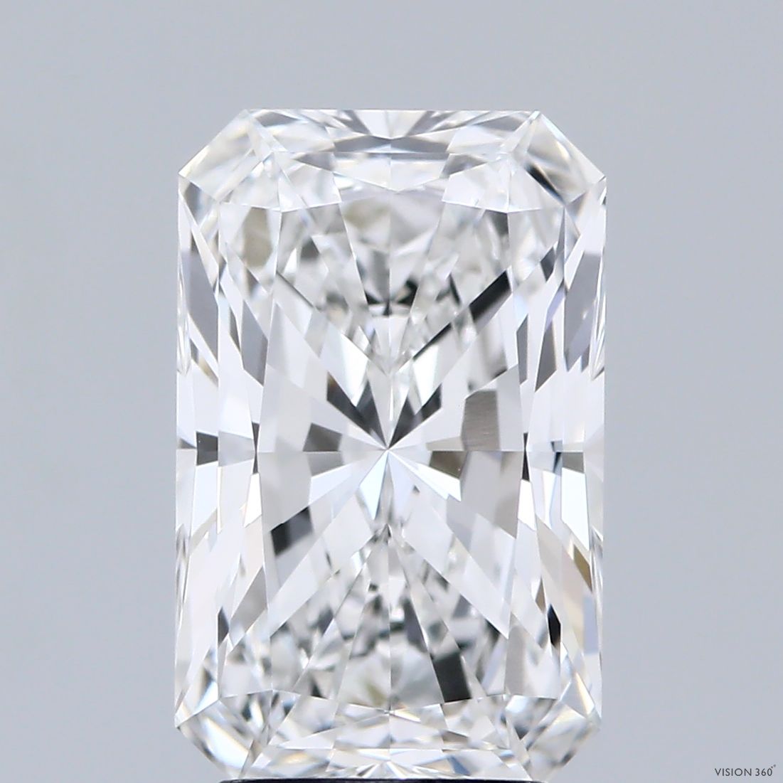 Lab-Grown Radiant Diamond - 3.08 Carats, E Color, VVS2 Clarity - Certified by IGI - Report Number: LG715583467