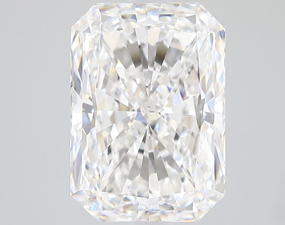 Lab-Grown Radiant Diamond - 3.55 Carats, E Color, VVS2 Clarity - Certified by IGI - Report Number: LG660462195