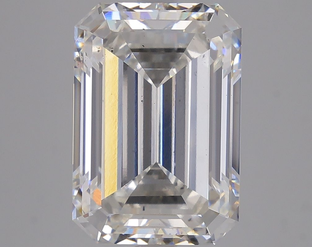 Lab-Grown Emerald Diamond - 6.39 Carats, F Color, VS2 Clarity - Certified by IGI - Report Number: LG620427756