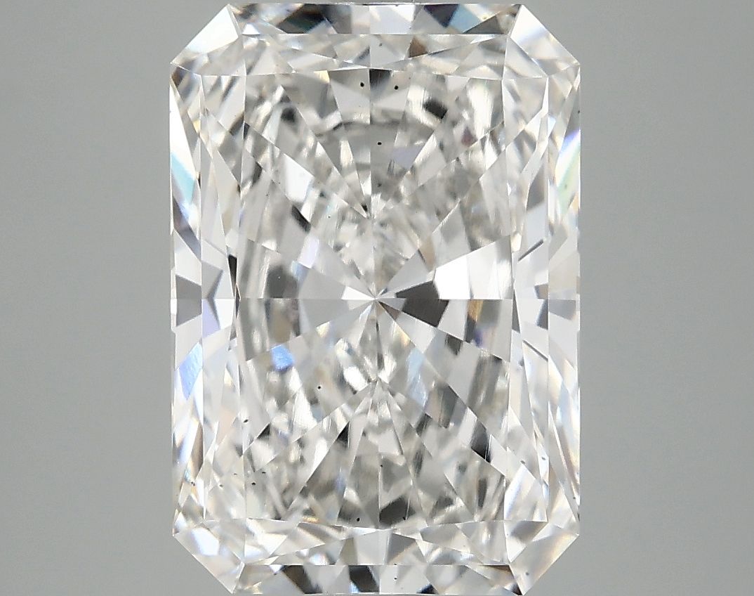 Lab-Grown Radiant Diamond - 4.81 Carats, F Color, VS2 Clarity - Certified by IGI - Report Number: LG690526358