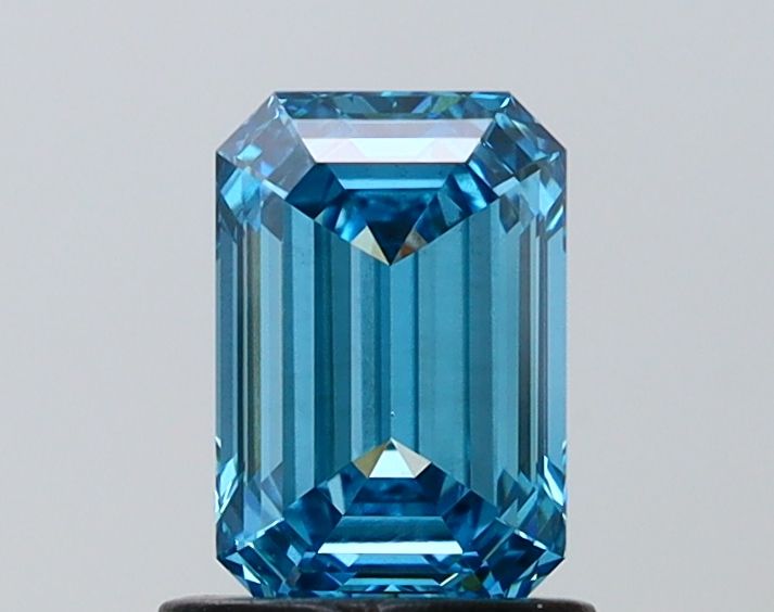 Lab-Grown Emerald Diamond - 1.07 Carats, Fancy Vivid Blue Color, VS1 Clarity - Certified by IGI - Report Number: LG687582628