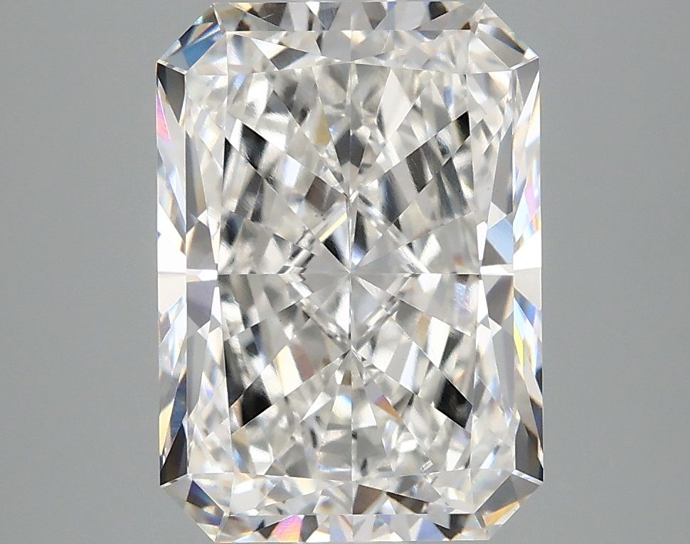 Lab-Grown Radiant Diamond - 4.06 Carats, F Color, VVS2 Clarity - Certified by IGI - Report Number: LG685554389