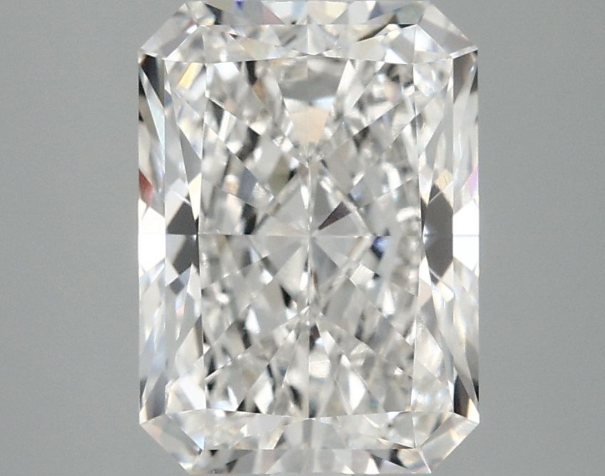 Lab-Grown Radiant Diamond - 3.01 Carats, F Color, VVS2 Clarity - Certified by IGI - Report Number: LG691585285