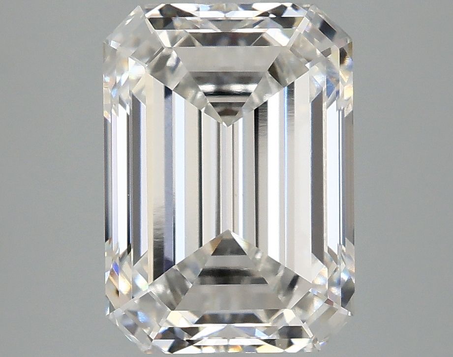 Lab-Grown Emerald Diamond - 4.07 Carats, F Color, VVS2 Clarity - Certified by IGI - Report Number: LG670439614