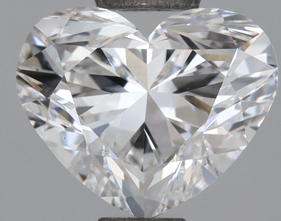 Lab-Grown Heart Diamond - 1.54 Carats, D Color, VS1 Clarity - Certified by IGI - Report Number: LG696549638