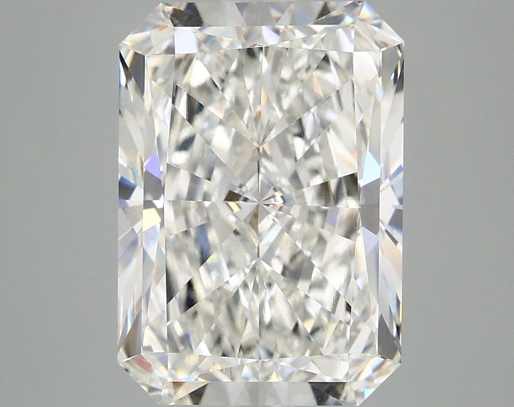 Lab-Grown Radiant Diamond - 4.6 Carats, F Color, VVS2 Clarity - Certified by IGI - Report Number: LG691559943
