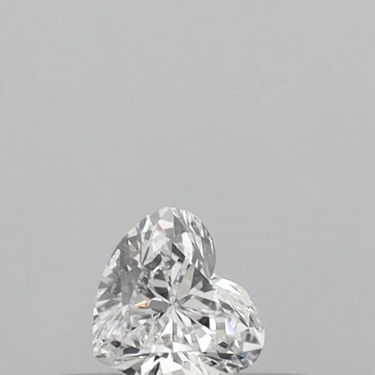 0.12ct Heart Lab Grown Diamond (Colour D, Clarity VVS2, IGI Certified)