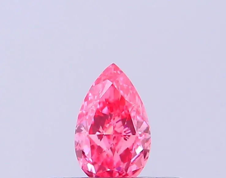 0.19ct Pear Lab Grown Diamond (Colour Fancy Vivid Pink, Clarity VVS2, IGI Certified)
