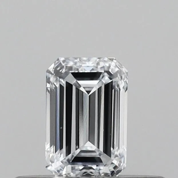 0.31ct Emerald Lab Grown Diamond (Colour G, Clarity VVS1, IGI Certified)
