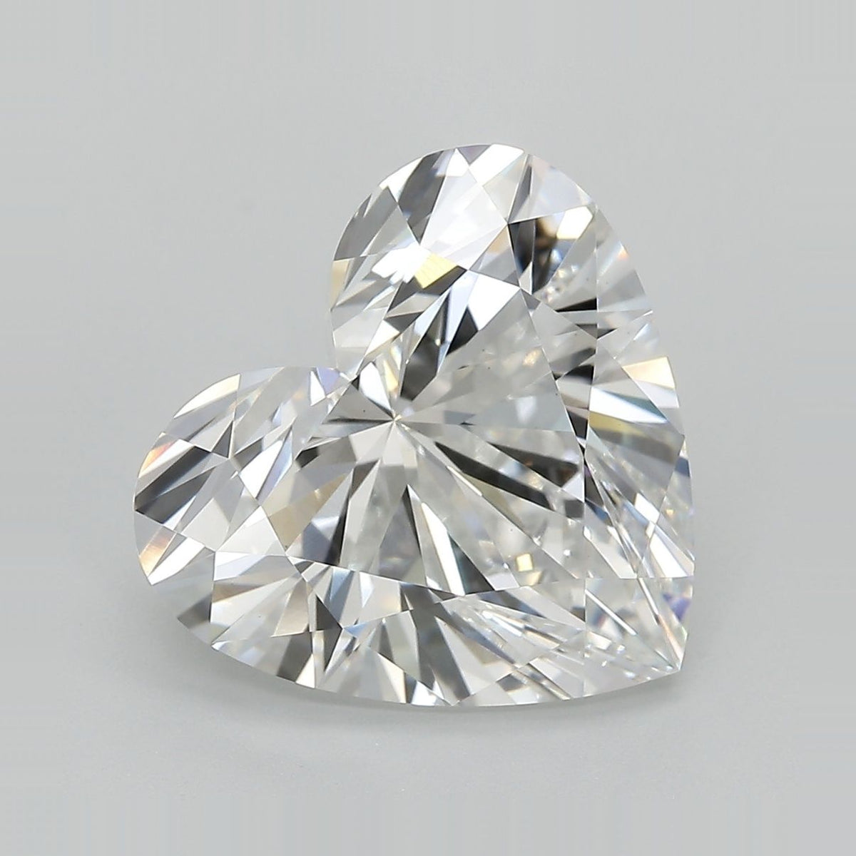 Lab-Grown Heart Diamond - 7.22 Carats, F Color, VS1 Clarity - Certified by IGI - Report Number: LG678529066