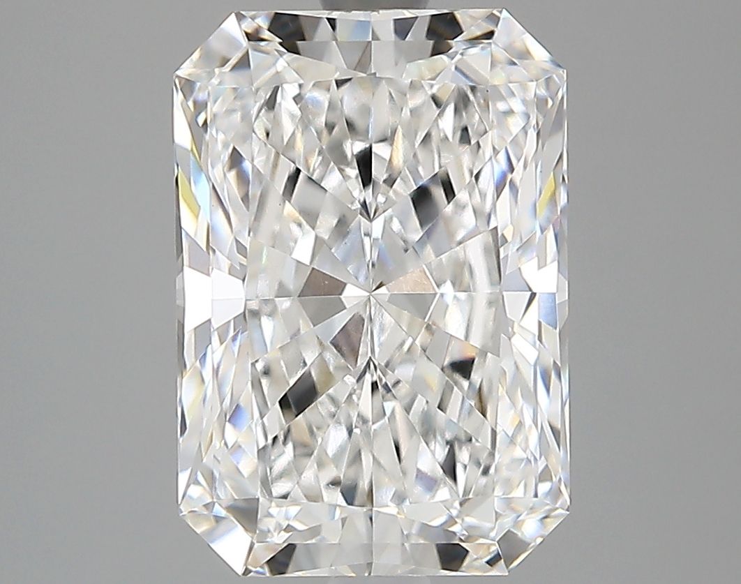 Lab-Grown Radiant Diamond - 3.55 Carats, E Color, VVS2 Clarity - Certified by IGI - Report Number: LG712575371
