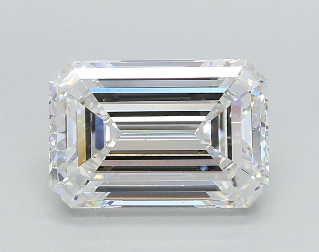 Lab-Grown Emerald Diamond - 4.08 Carats, E Color, VS2 Clarity - Certified by IGI - Report Number: LG674549821